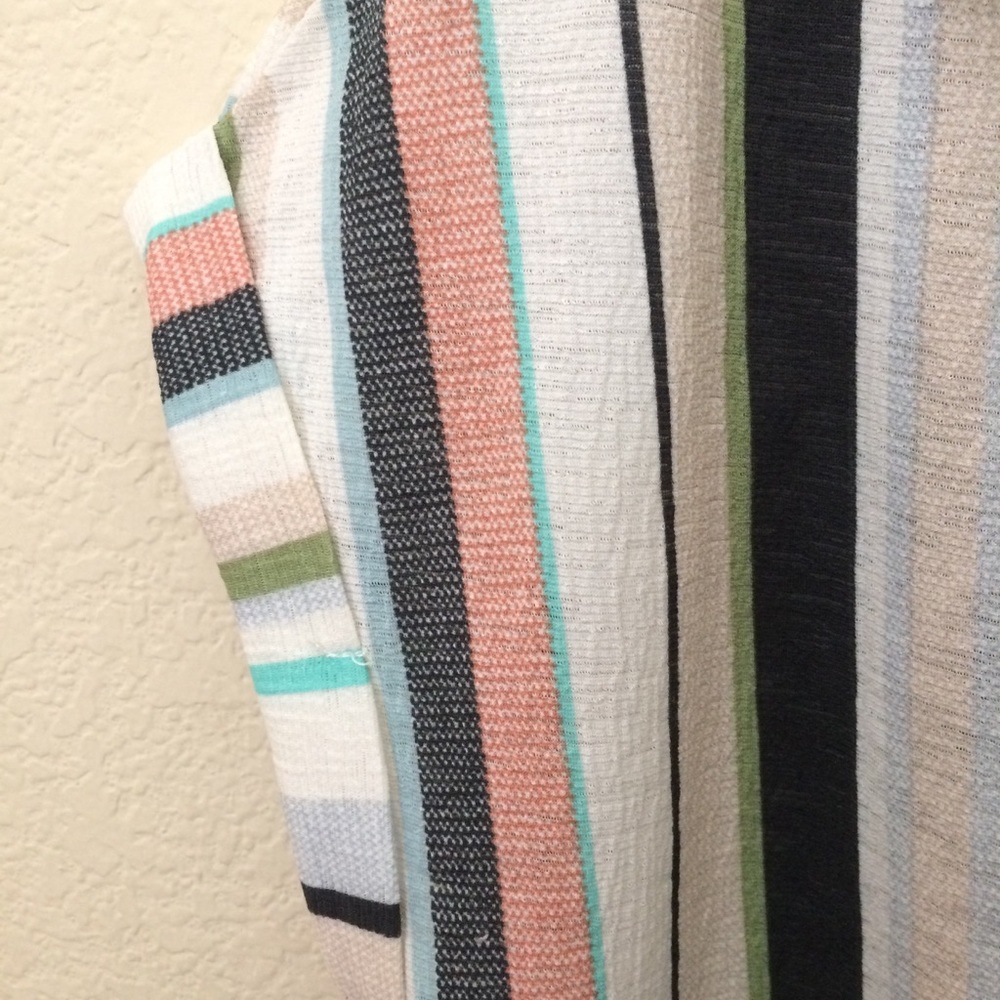 CURE. Button Down Striped Top - Picture 3 of 6